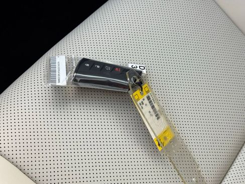 New 2025 Lexus ES 350 w/ Premium Package image 34