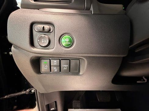 Used 2025 Honda Ridgeline RTL image 14