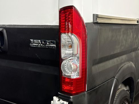 Used 2024 RAM ProMaster 1500 w/ Safety Group FWD image 31