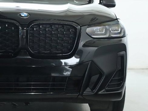 Used 2023 BMW X4 xDrive30i w/ M Sport Package AWD/4WD image 8