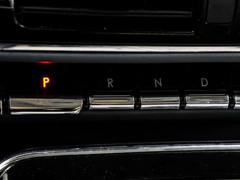 Used 2020 Lincoln Navigator L Black Label w/ Cargo Convenience Package image 25