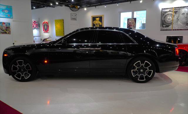 Used 2017 Rolls-Royce Ghost RWD image 4