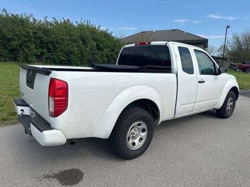 Used 2017 Nissan Frontier S image 6