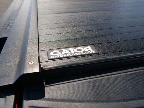 Used 2021 Chevrolet Silverado 2500 LTZ w/ LTZ Convenience Package image 29