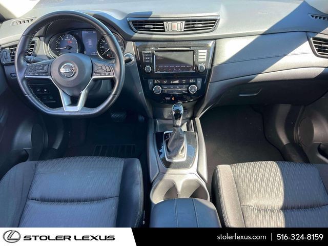 Used 2020 Nissan Rogue SV AWD/4WD image 18