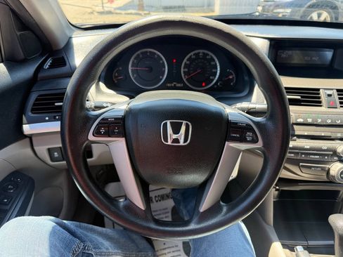 Used 2012 Honda Accord LX image 16