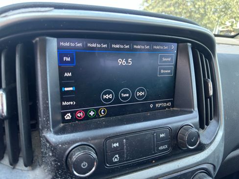 Used 2021 Chevrolet Colorado LT w/ Fleet Safety Package RWD image 23