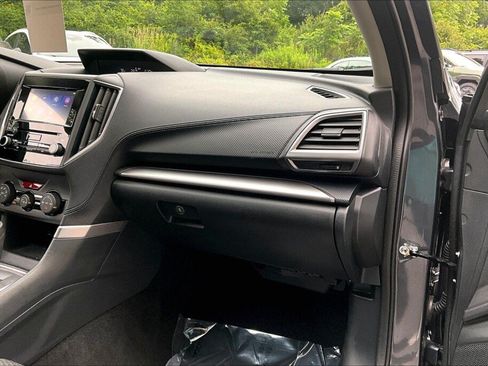 Certified 2023 Subaru Forester Premium AWD/4WD image 11