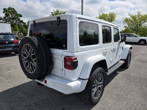 Used 2024 Jeep Wrangler High Altitude AWD/4WD image 7