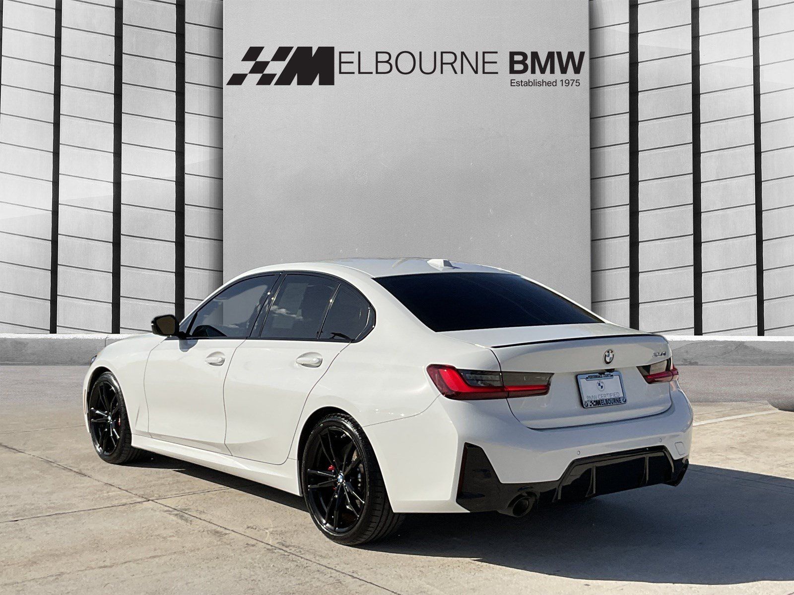 Certified 2024 BMW 330i Sedan w/ M Sport Package RWD image 6