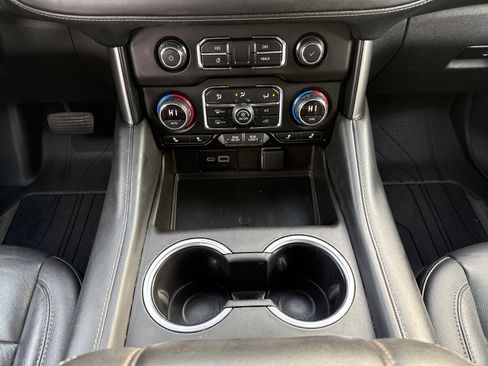 Used 2021 Chevrolet Tahoe Z71 image 15