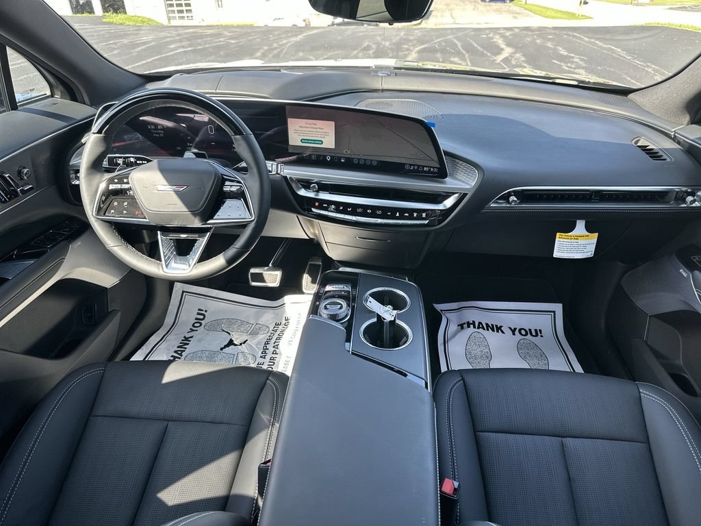 New 2026 Cadillac Lyriq V AWD/4WD image 11