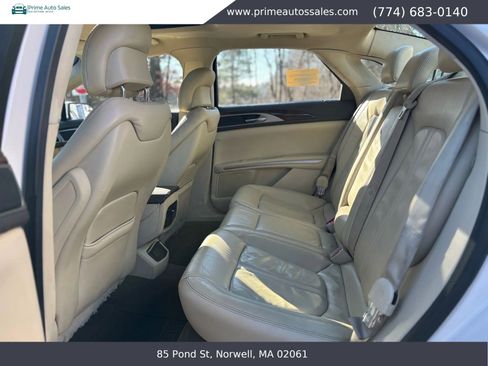 Used 2013 Lincoln MKZ AWD image 13