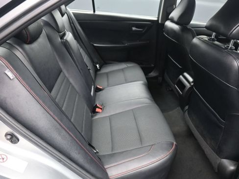 Certified 2017 Toyota Camry SE FWD image 22