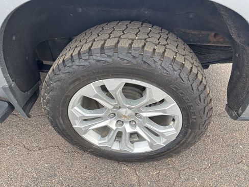 Used 2023 Chevrolet Silverado 1500 LTZ AWD/4WD image 7