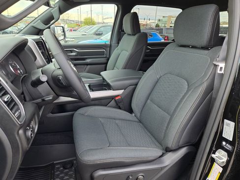 New 2026 RAM 1500 4x4 Crew Cab image 14