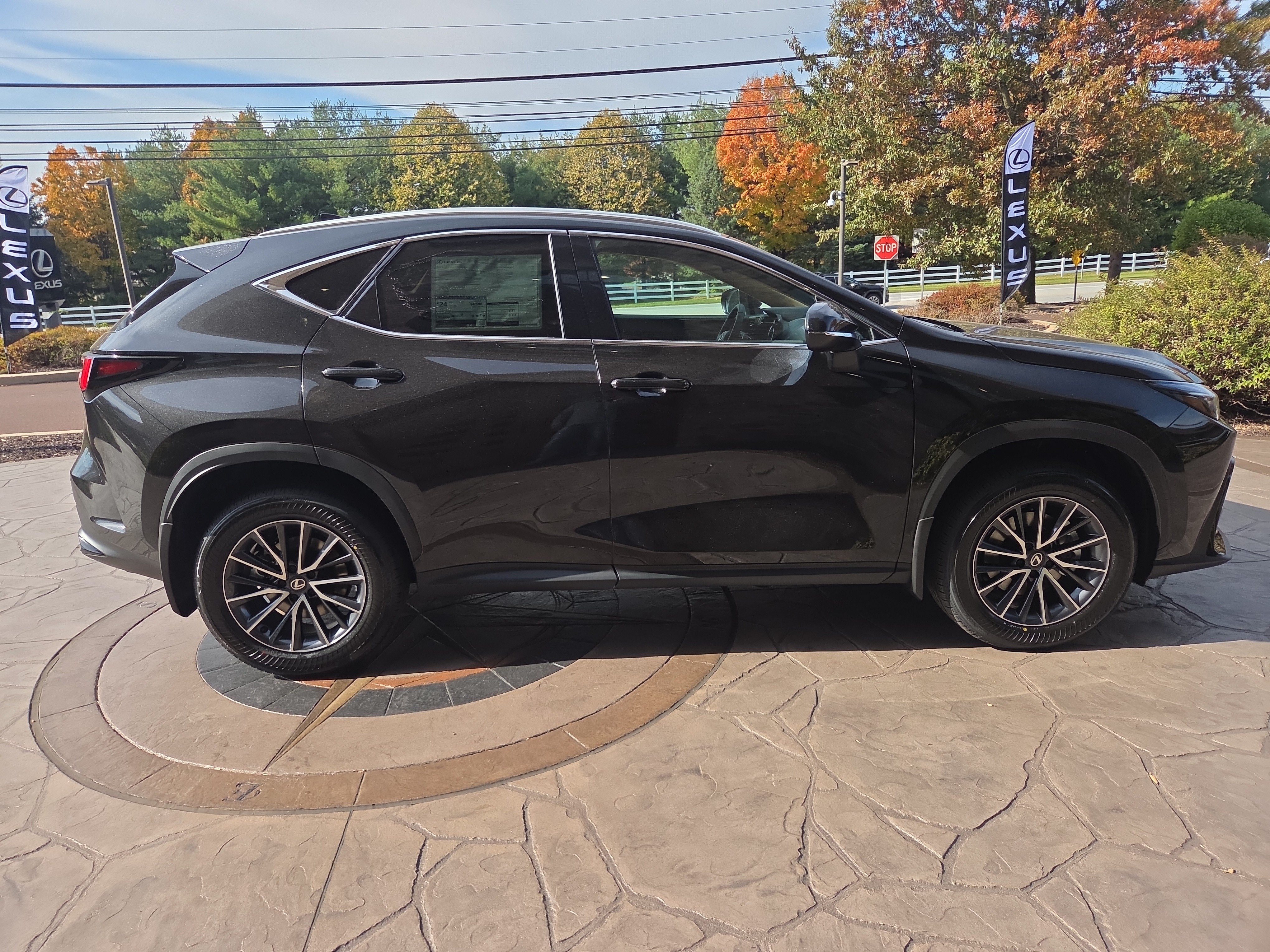 New 2026 Lexus NX 350 AWD w/ Accessory Package (2T) image 2