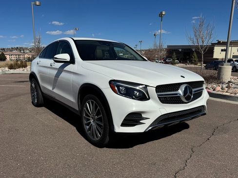 Used 2017 Mercedes-Benz GLC 300 4MATIC Coupe image 1