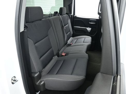 Used 2018 Chevrolet Silverado 1500 LT w/ Rally 2 Edition image 19