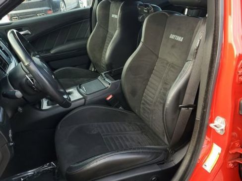 Certified 2020 Dodge Charger Scat Pack w/ Daytona Edition Group image 26