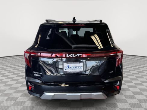 Used 2024 Kia Seltos SX w/ SX Sunroof Package AWD/4WD image 8