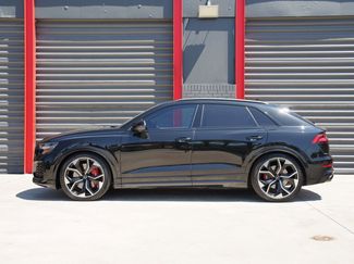 Used 2022 Audi RS Q8 AWD/4WD video 2