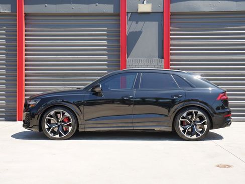 Used 2022 Audi RS Q8 AWD/4WD image 2