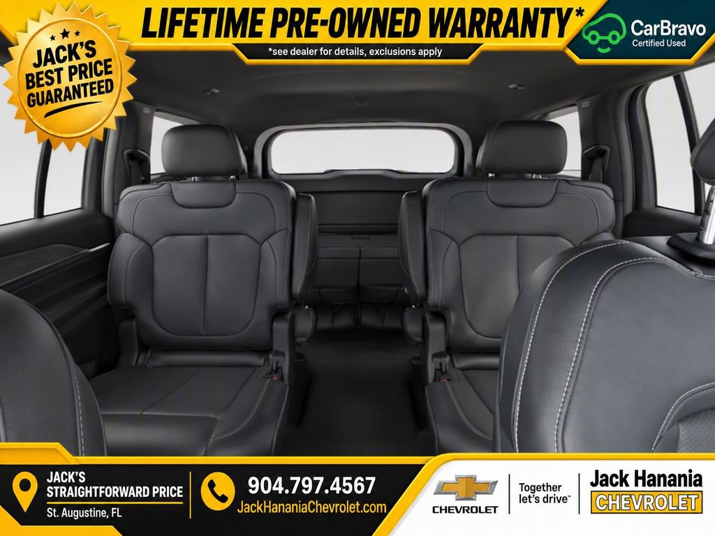 Used 2023 Jeep Grand Cherokee L Overland RWD image 16