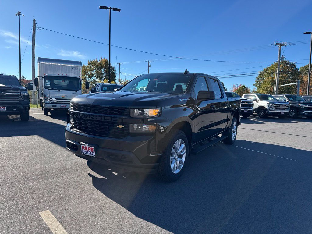 Used 2022 Chevrolet Silverado 1500 Custom AWD/4WD image 10