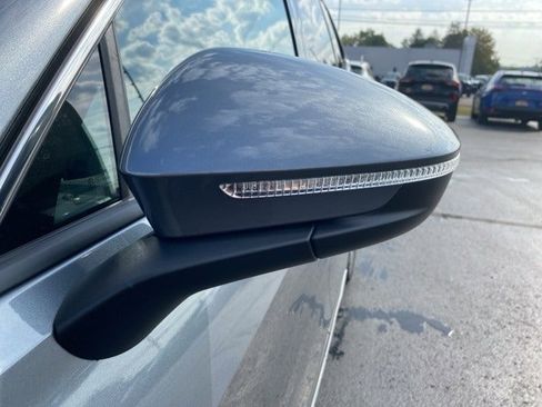 New 2025 Volkswagen Tiguan S image 13