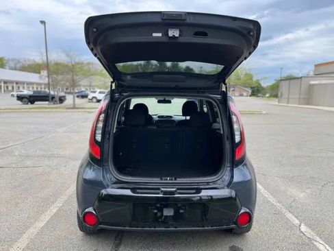 Used 2016 Kia Soul + FWD image 6