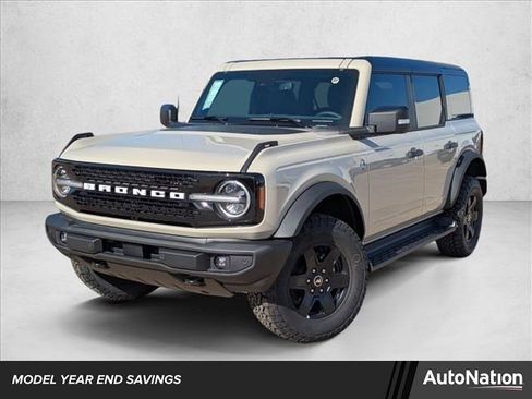 New 2025 Ford Bronco Outer Banks image 1