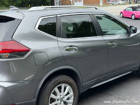 Used 2019 Nissan Rogue SV AWD/4WD image 33