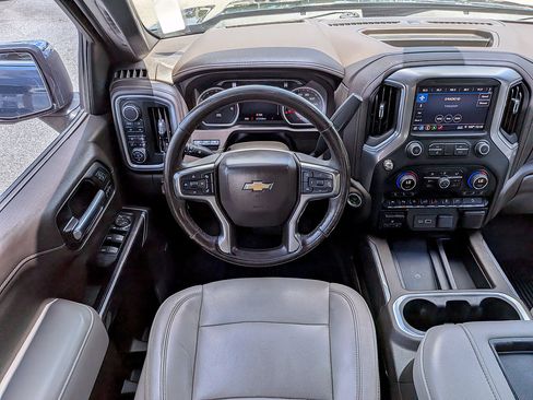 Certified 2019 Chevrolet Silverado 1500 LTZ w/ LTZ Premium Package AWD/4WD image 44