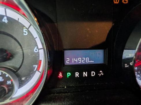 Used 2011 Dodge Grand Caravan Mainstreet w/ PWR Convenience Group FWD image 38