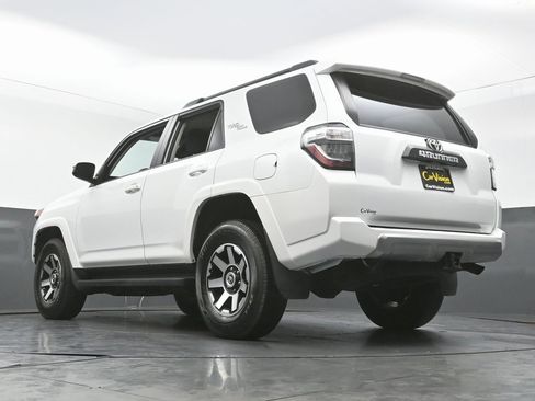 Used 2024 Toyota 4Runner TRD Off-Road image 48