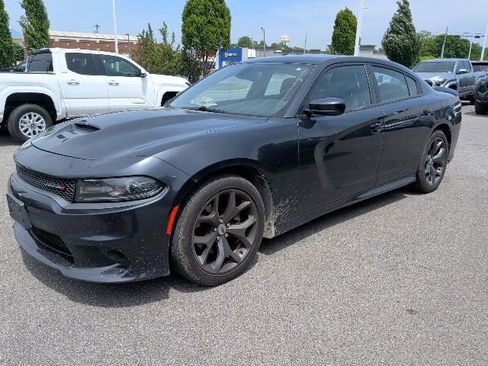 Used 2019 Dodge Charger GT RWD image 3