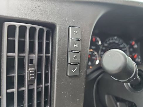 Used 2024 GMC Savana 2500 w/ Driver Convenience Package image 23