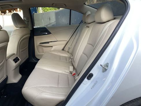 Used 2014 Honda Accord EX-L image 17