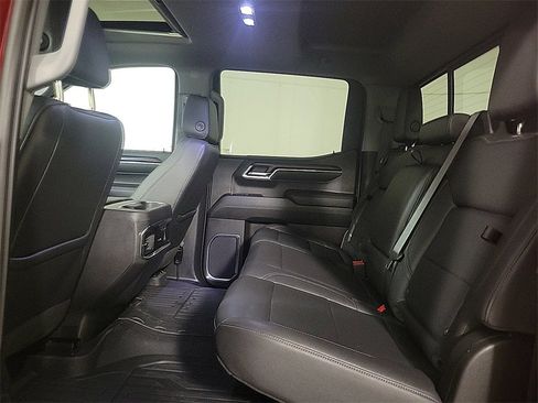 Used 2023 GMC Sierra 1500 SLT w/ SLT Premium Plus Package image 15