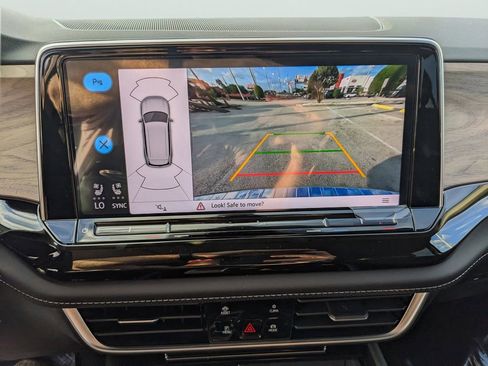 New 2026 Volkswagen Atlas SE FWD image 22