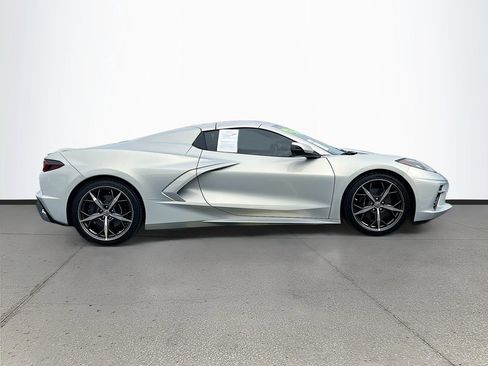 Used 2022 Chevrolet Corvette Stingray Preferred Conv w/ 2LT RWD image 8