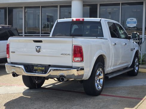 Used 2018 RAM 1500 Laramie AWD/4WD image 4