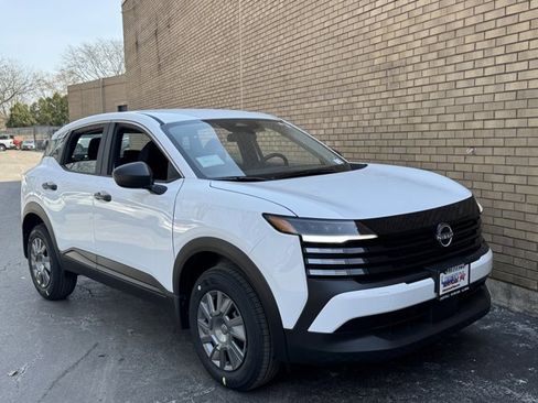 New 2026 Nissan Kicks S w/ Charging Package FWD image 2
