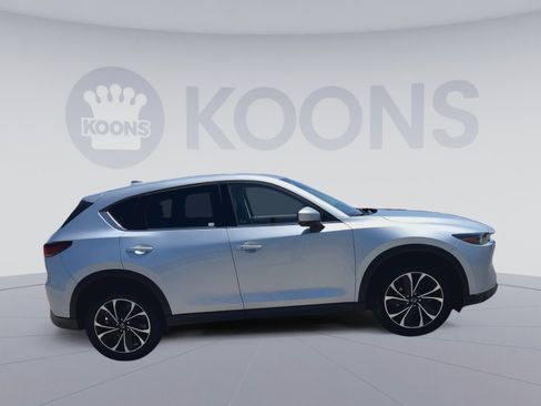 Used 2023 MAZDA CX-5 AWD 2.5 S w/ Premium Package image 12
