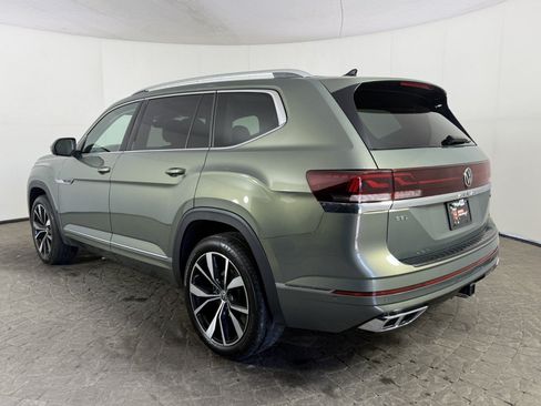Used 2026 Volkswagen Atlas SEL Premium R-Line AWD/4WD image 5
