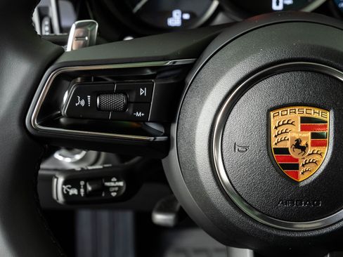 New 2026 Porsche Macan AWD/4WD image 10