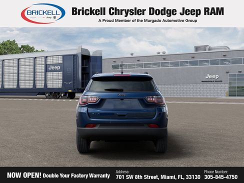 New 2026 Jeep Compass Latitude image 7