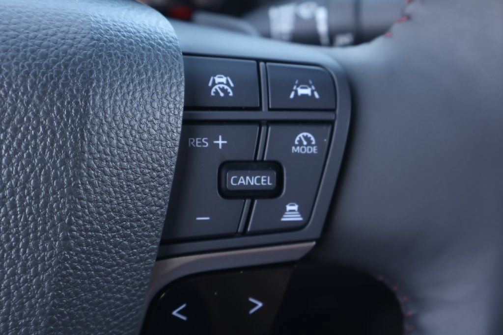 Used 2025 Toyota Camry XSE FWD image 19