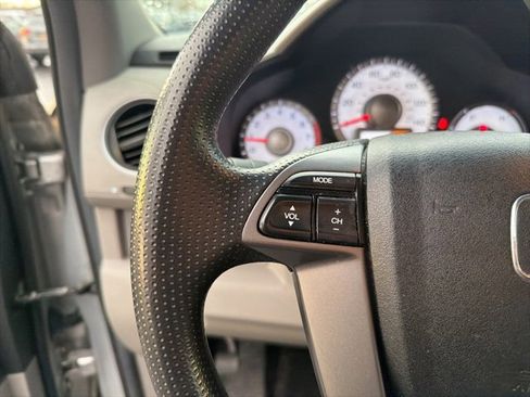 Used 2011 Honda Pilot EX image 19